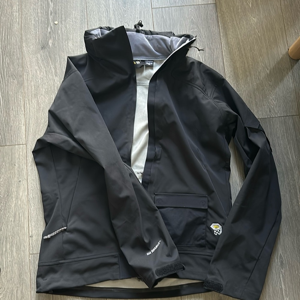 Mountain Hardwear Conduit Soft Shell Waterproof Hooded Jacket